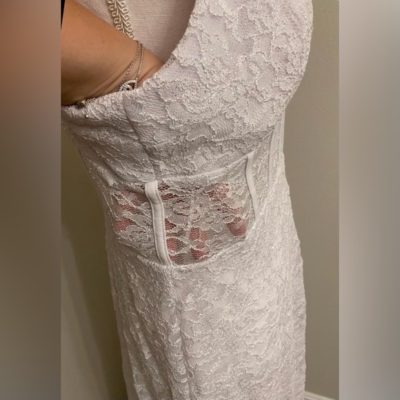 Plus Dress - Picture 7 of 10